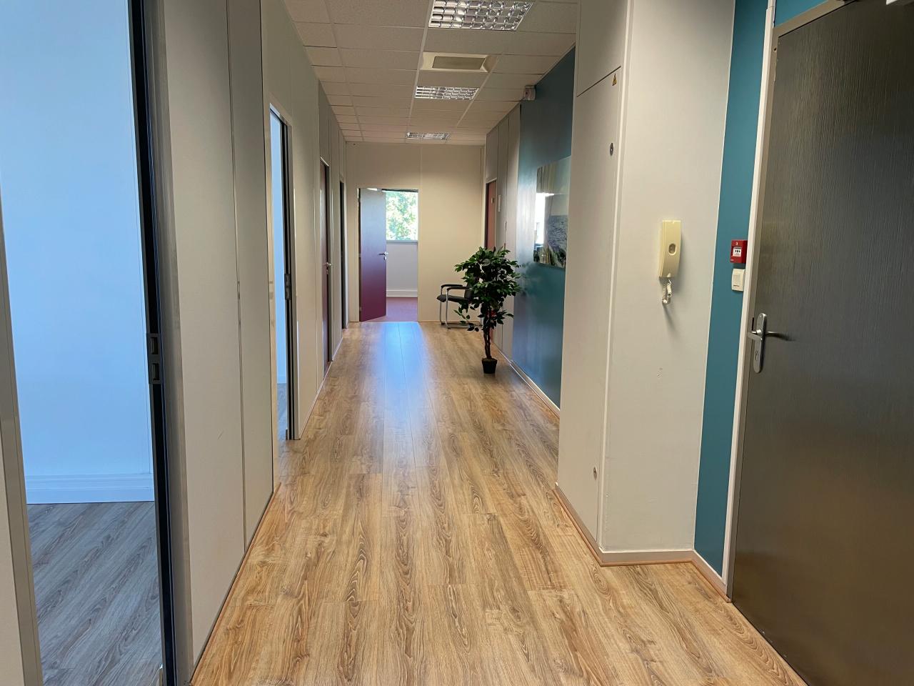 Bureau La-Chapelle-sur-Erdre 416m² Location bureau La-Chapelle-sur-Erdre Loire-Atlantique OLBUR2425965 6